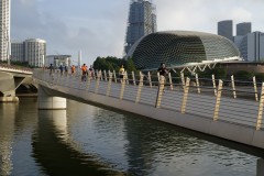 L1000458