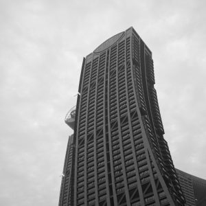 重庆朝天门莱佛士城。
Raffles City, Chaotianmen, Chongqing.